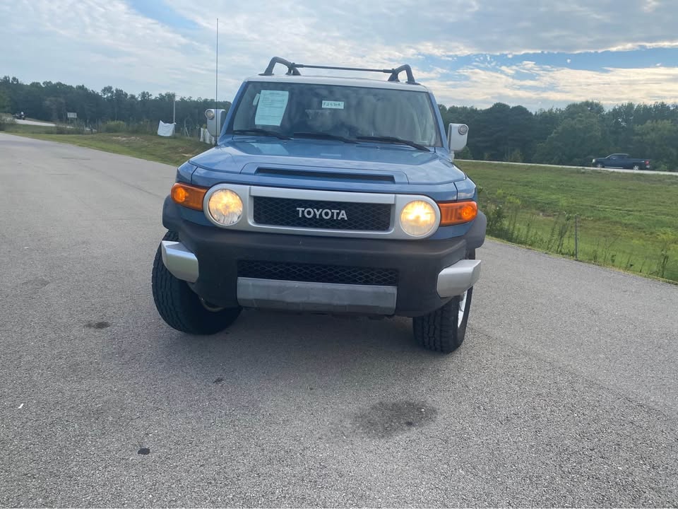 2011 Toyota FJ Cruiser · Sport Utility 2D in Morehead, KY (photo 2) — photo 2