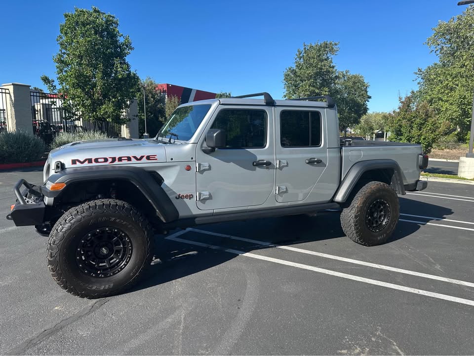 2023 Jeep Gladiator · Mojave Pickup 4D 5 ft in Brentwood, CA (photo 2) — photo 2