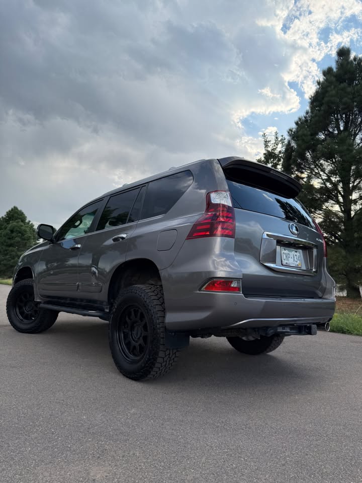 2014 Lexus GX460 (photo 5) — photo 5