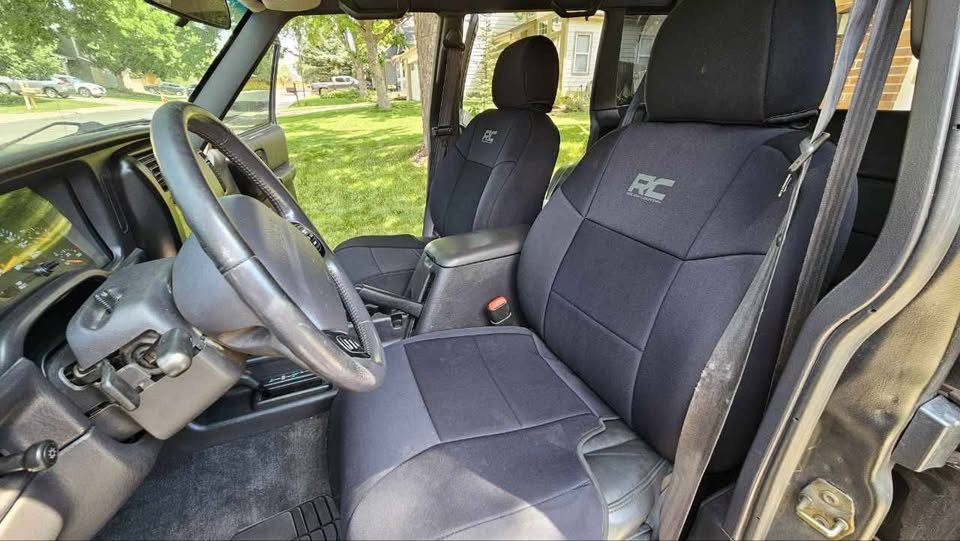 2001 Jeep Cherokee · Limited Sport Utility 4D (photo 7) — photo 7