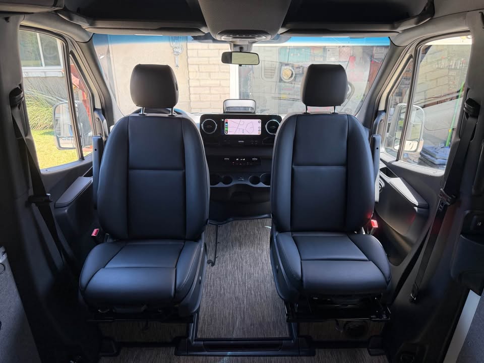 2026 Mercedes-Benz Sprinter 2500 Crew · High Roof w/144" WB Van 3D in Napa, CA (photo 11)