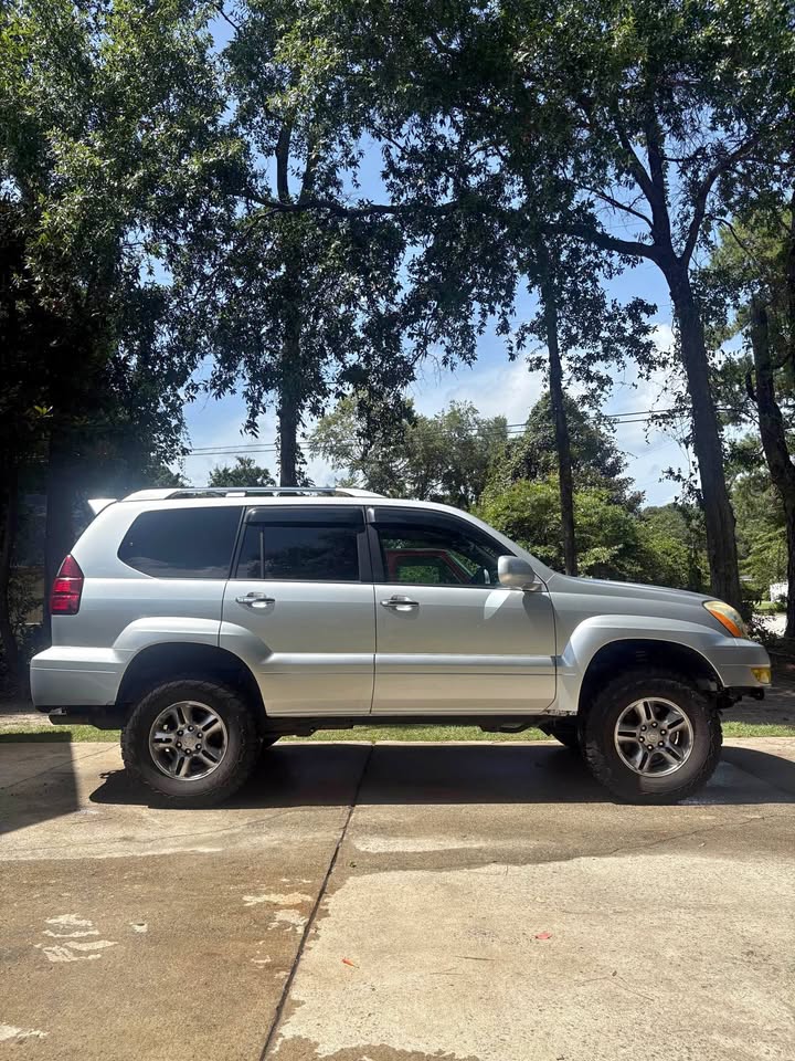 2008 Lexus GX470 (photo 1) — photo 1