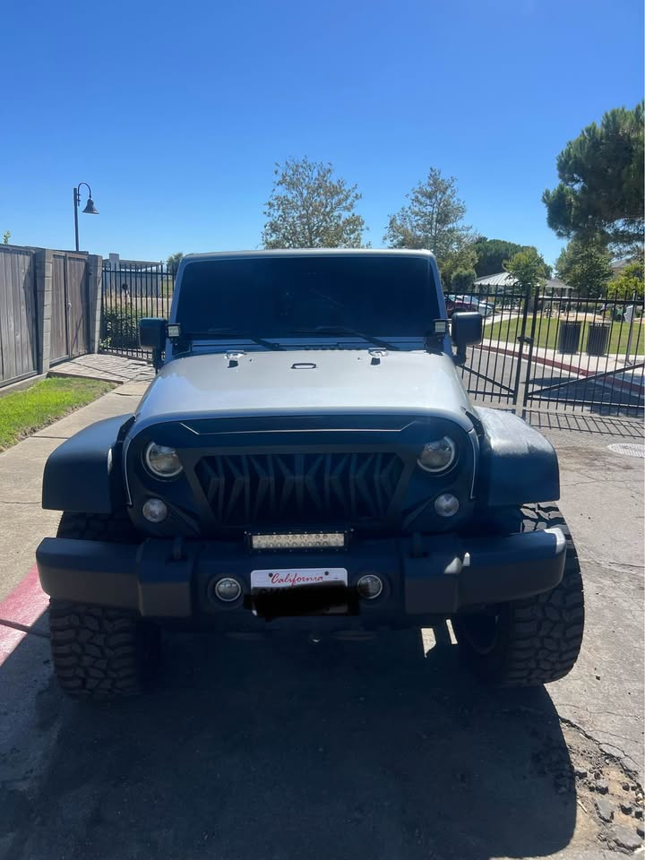2015 Jeep Wrangler · Unlimited 70th Anniversary Sport Utility 4D in San Francisco, CA (photo 2) — photo 2