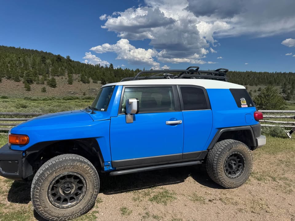 2007 Toyota FJ Cruiser in Layton, UT (photo 2)