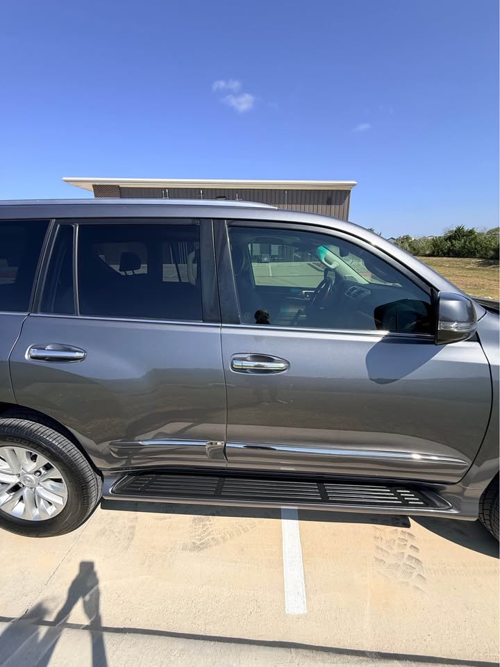 2015 Lexus GX · GX 460 Luxury Sport Utility 4D in Liberty Hill, TX (photo 8) — photo 8