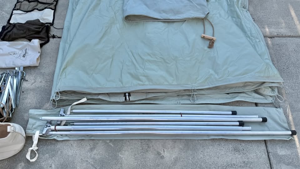 Springbar Traveler Tent + Accessories – Pearl Gray – Excellent Condition in Bellevue, WA (photo 6) — photo 6
