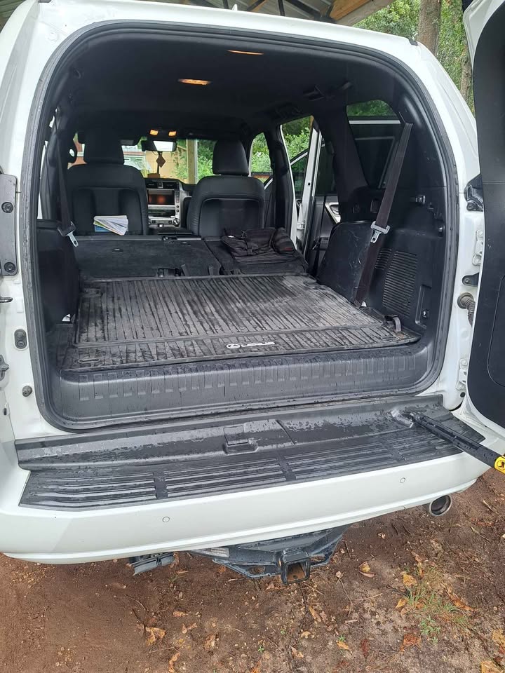 2020 Lexus GX · GX 460 Premium Sport Utility 4D in Lucedale, MS (photo 8) — photo 8