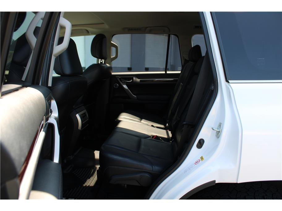 2015 Lexus GX in Marysville, WA (photo 12) — photo 12