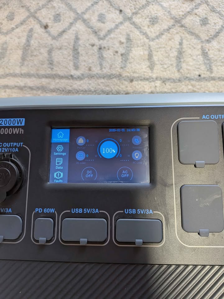 Bluetti AC200P Portable Power Station in San Jose, CA (photo 2)