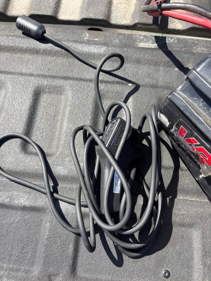 WARN VR10 10,000 LB Winch – Steel Cable in La Mesa, CA (photo 5) — photo 5