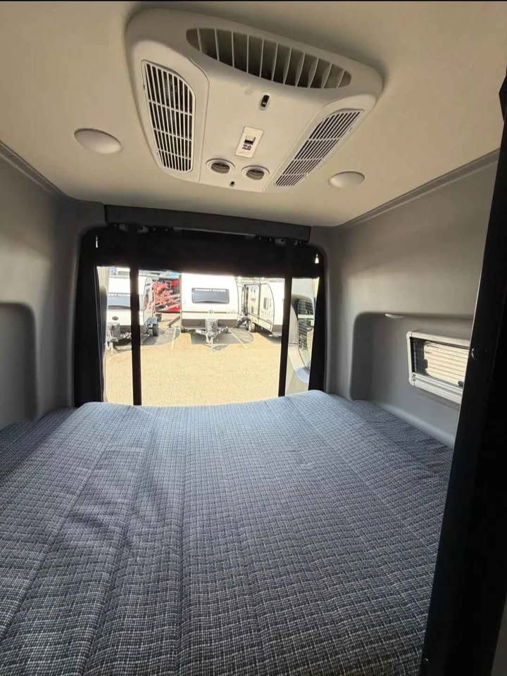 2024 Winnebago Revel 4x4 *LOADED* (photo 12) — photo 12