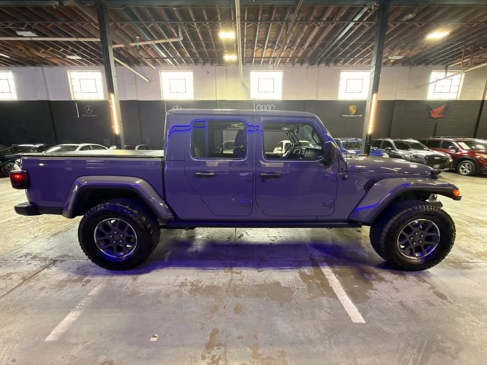 2022 Jeep Gladiator in Hasbrouck Heights, NJ (photo 8)