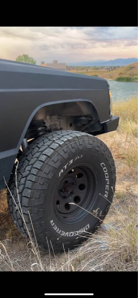 1989 Jeep Cherokee in Broomfield, CO (photo 4)