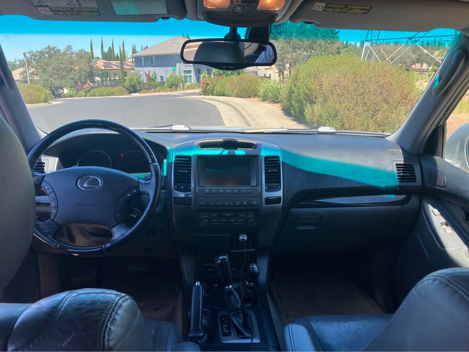 2005 Lexus GX · GX 470 Sport Utility 4D in Folsom, CA (photo 6) — photo 6