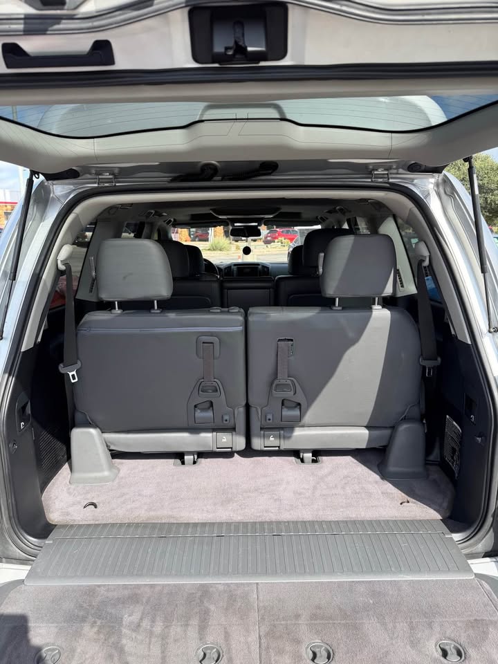 2010 Toyota Landcruiser · Sport Utility 4D in New Braunfels, TX (photo 5) — photo 5
