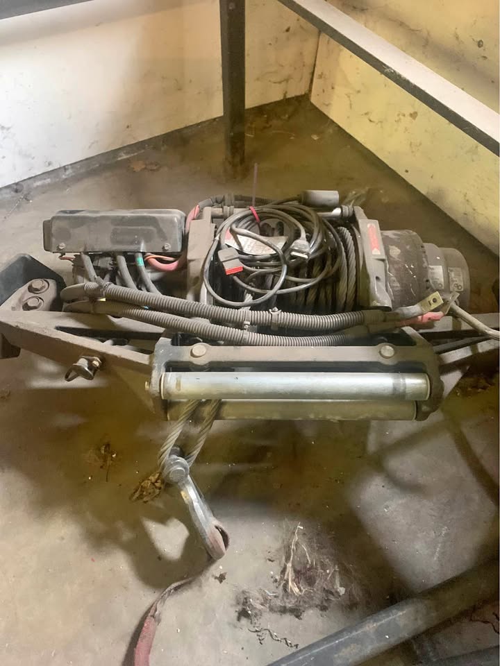 12k Warn winch from Power Wagon in Hayden, ID (photo 1)