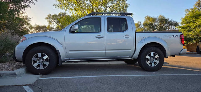 Nissan Frontier 4x4 — photo 3