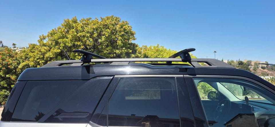 Yakima roof rack and rails in San Diego, CA (photo 3)