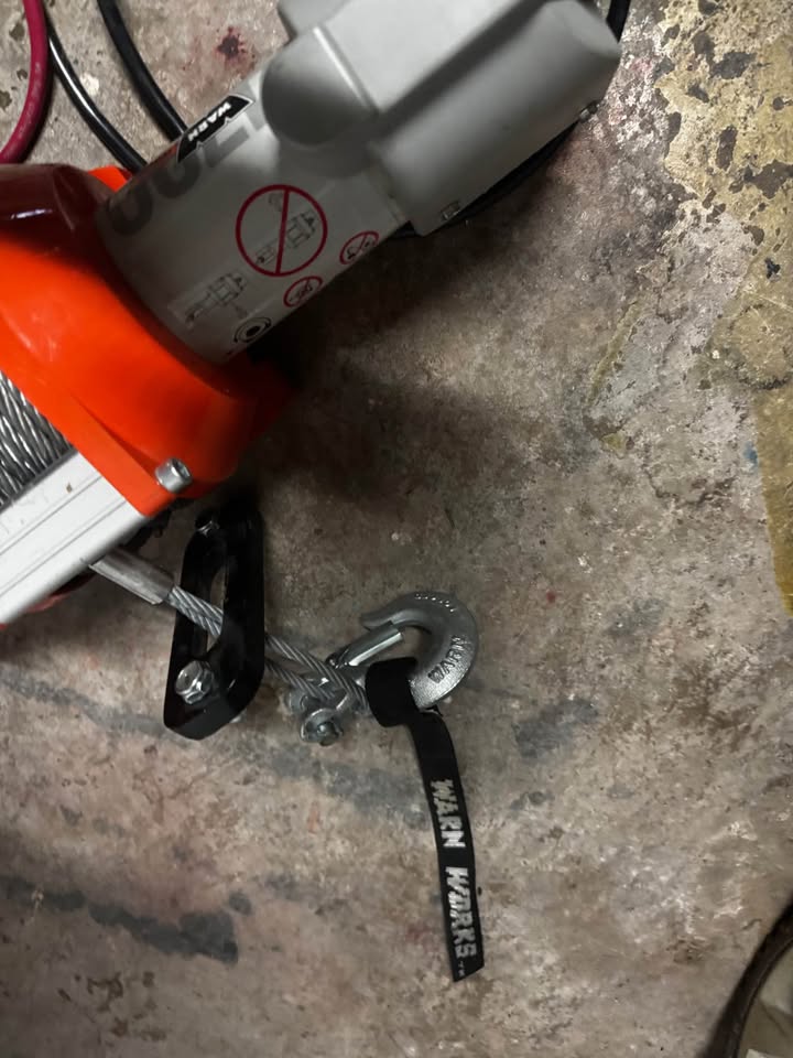 Warn Works 4700 winch in Denver, CO (photo 4)