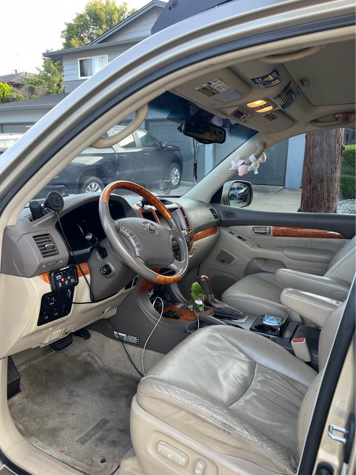 2003 Lexus GX · GX 470 Sport Utility 4D in Hayward, CA (photo 8) — photo 8
