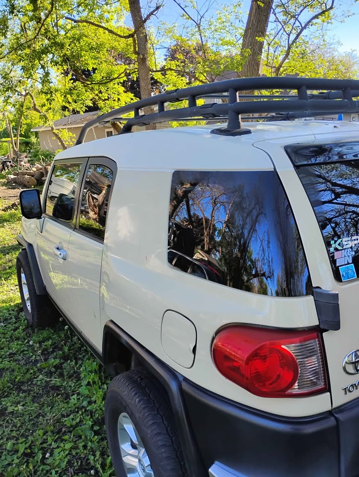 2008 Toyota FJ Cruiser · Sport Utility 2D (photo 4) — photo 4