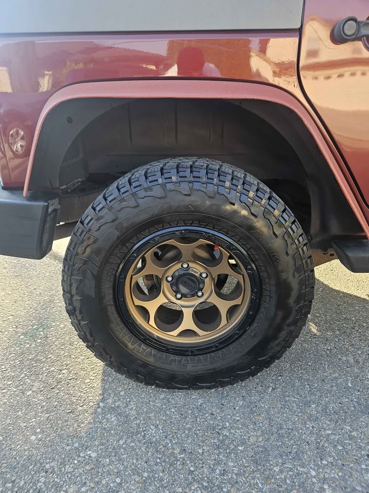 2007 Jeep Wrangler Unlimited Sahara (JK) Sport Utility 4D (photo 7) — photo 7