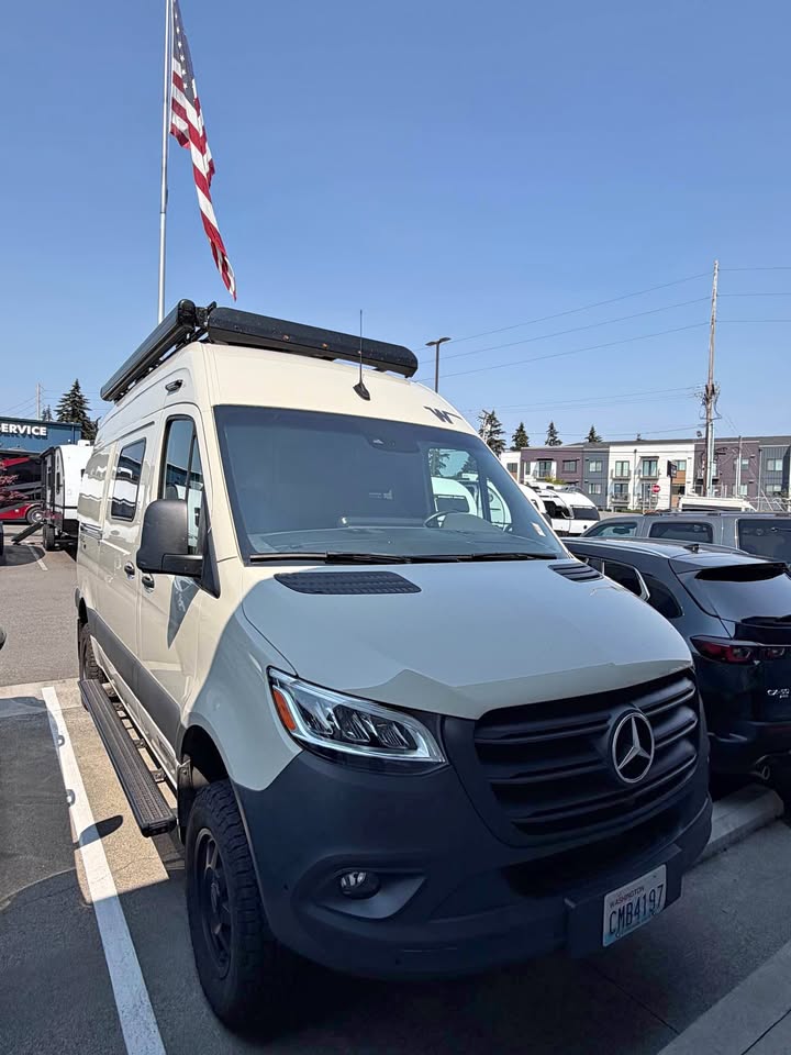 2024 Winnebago Revel (photo 1) — photo 1