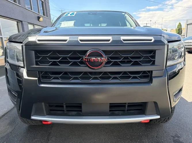 2026 Nissan Frontier Crew Cab PRO-4X 4x4 in Aurora, CO (photo 5)