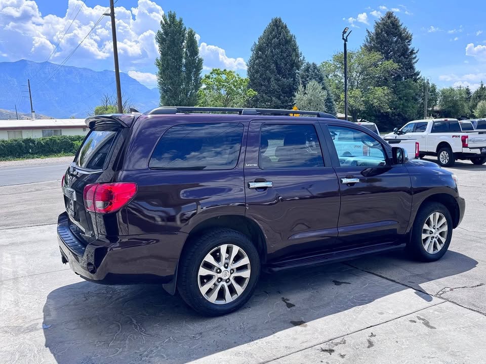 2015 Toyota Sequoia in Lindon, UT (photo 9)