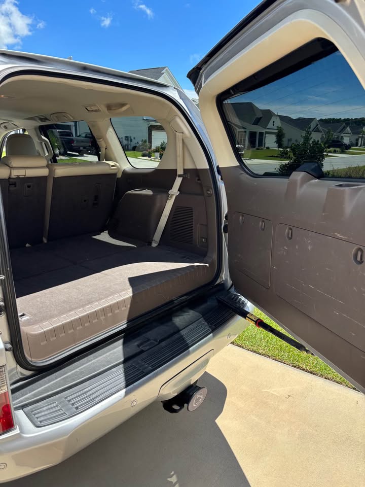 2012 Lexus GX460 (photo 6) — photo 6