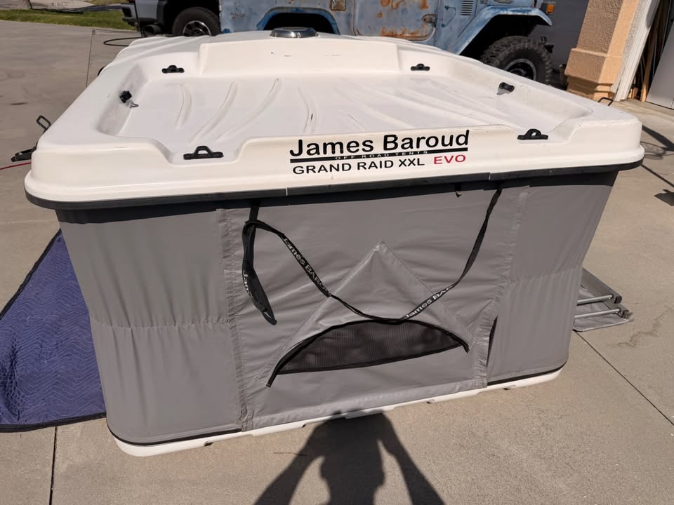 James Baroud Grand Raid XXL EVO hard-shell rooftop tent in Rowland Heights, CA (photo 7) — photo 7