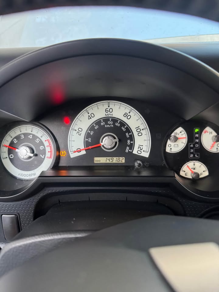 2008 Toyota FJ Cruiser in Coeur D'Alene, ID (photo 4)