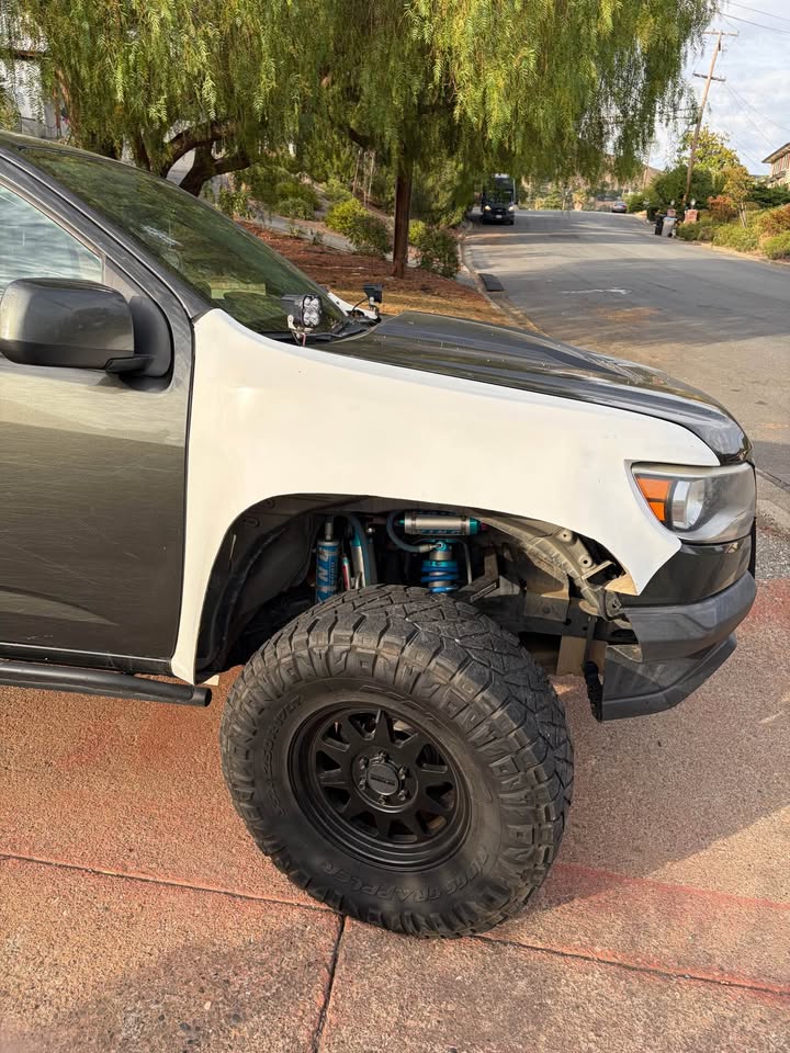2018 Chevrolet Colorado Crew Cab ZR2 Pickup 4D 5 ft in Santa Ana, CA (photo 8) — photo 8