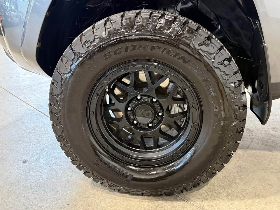 2014 Toyota 4Runner · SR5 (photo 11) — photo 11