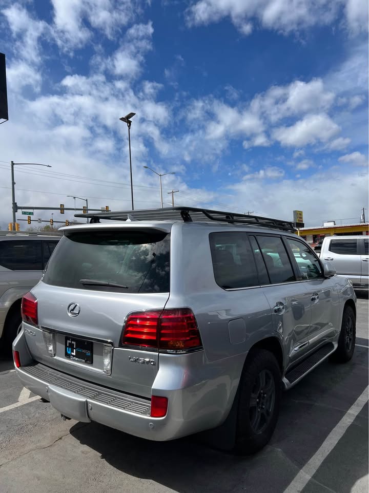 2008 Lexus LX · LX 570 Sport Utility 4D in Denver, CO (photo 5) — photo 5