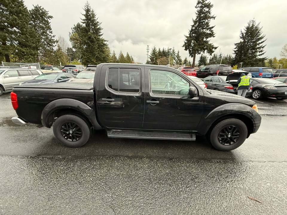 2015 Nissan FRONTIER SV in Federal Way, WA (photo 8) — photo 8
