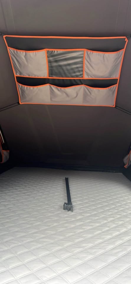 Roofnest falcon pro roof top tent in Battle Ground, WA (photo 7)