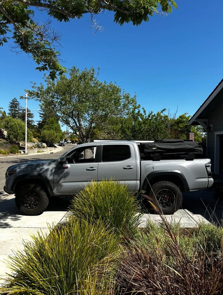 Smittybilt Roof Top Tent & KB VooDoo Billy Bars in Salt Lake City, UT (photo 3) — photo 3