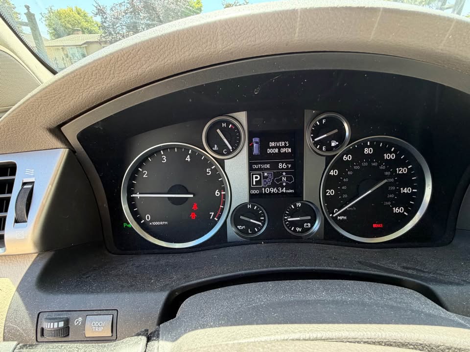 2015 lexus lx 570 AWD in Sacramento, CA (photo 4) — photo 4