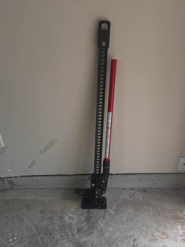 Hi-Lift 48" Farm / Off-Road Jack (Model HL-484) – Excellent Condition — photo 3