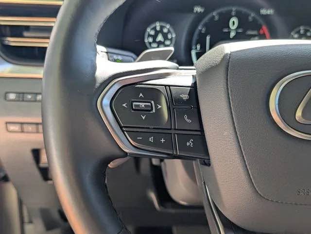 2025 Lexus GX · 550 Luxury + in Denver, CO (photo 12) — photo 12