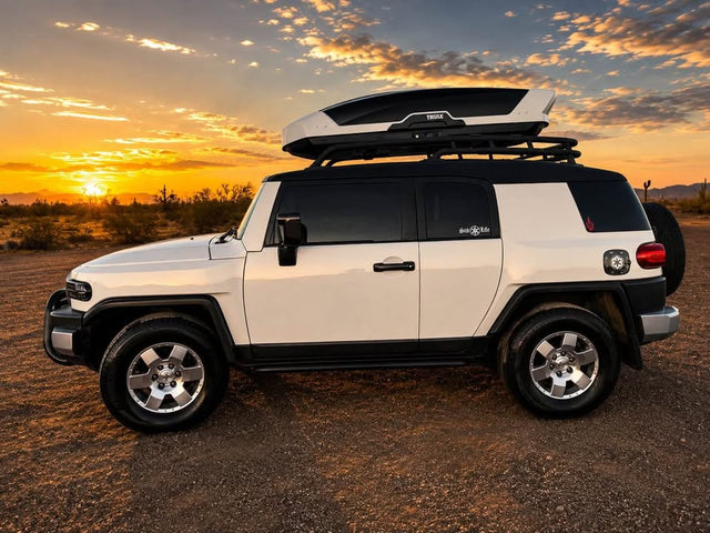 2007 Toyota FJ Cruiser · Sport Utility 2D — photo 3