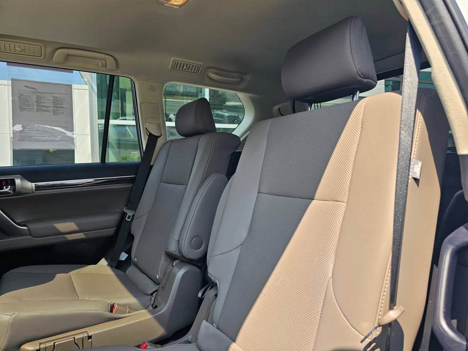 Lexus GX 460 in Bellingham, WA (photo 4) — photo 4