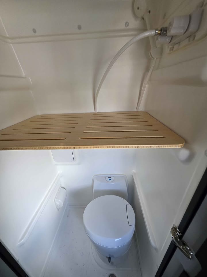 2025 Winnebago revel 44e in Fife, WA (photo 11) — photo 11