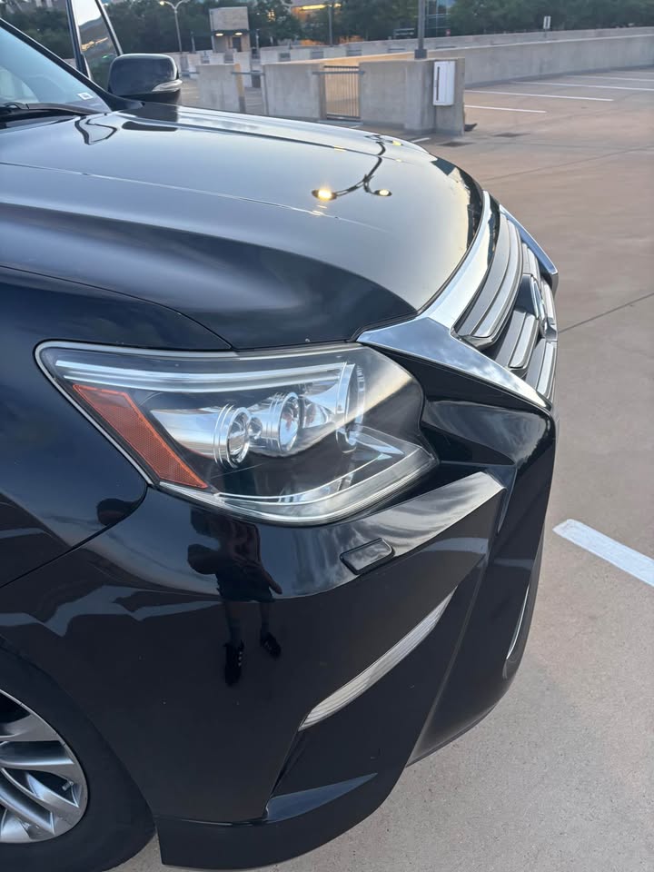 2015 Lexus GX · GX 460 Luxury Sport Utility 4D in Austin, TX (photo 5)