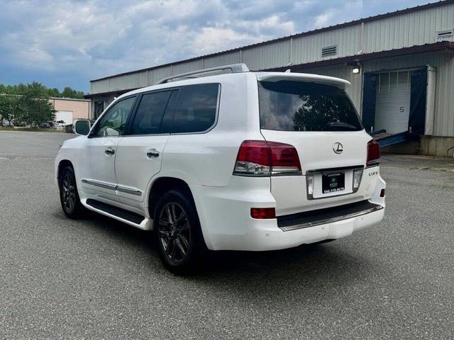 2014 Lexus LX 570 4WD (photo 4) — photo 4
