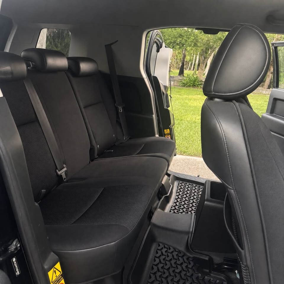 2007 Toyota FJ Cruiser · Sport Utility 2D in Tampa, FL (photo 12) — photo 12