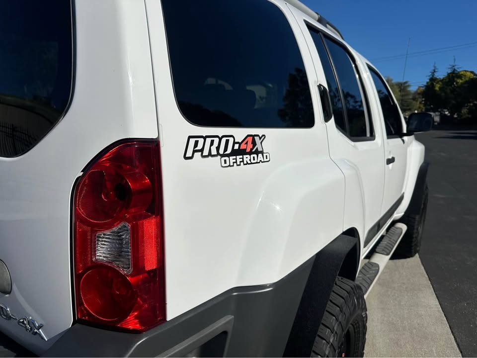 2011 Nissan Xterra PRO-4X Sport Utility 4D in San Mateo, CA (photo 9) — photo 9