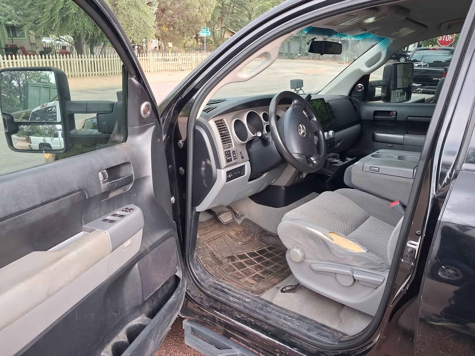 2010 Toyota Tundra · Sr5 (photo 8) — photo 8