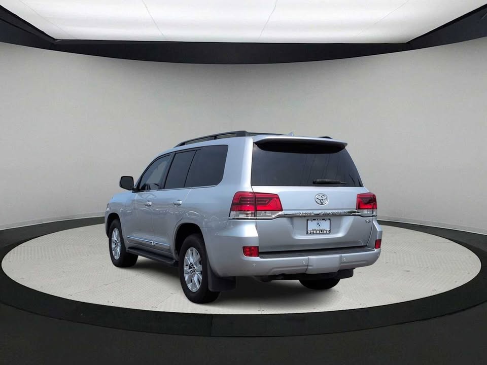 2018 Toyota Land Cruiser in Sterling, VA (photo 6) — photo 6